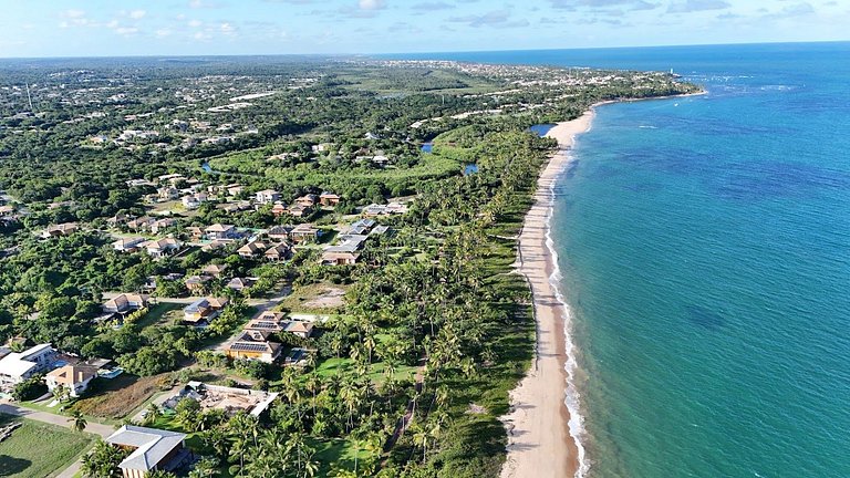 Charm, Privacy & Comfort by the Lagoon in Praia do Forte