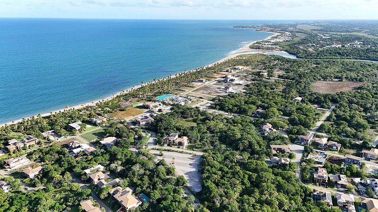 Charm, Privacy & Comfort by the Lagoon in Praia do Forte