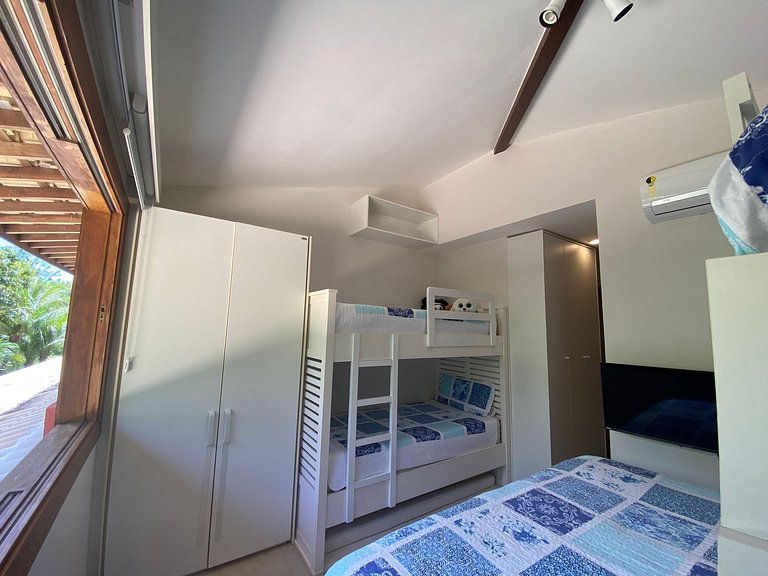 Charm, Privacy & Comfort by the Lagoon in Praia do Forte