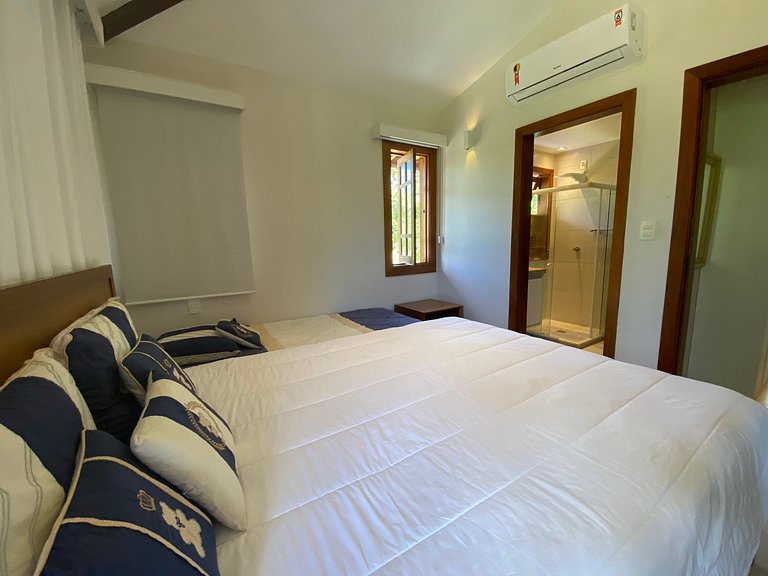 Charm, Privacy & Comfort by the Lagoon in Praia do Forte