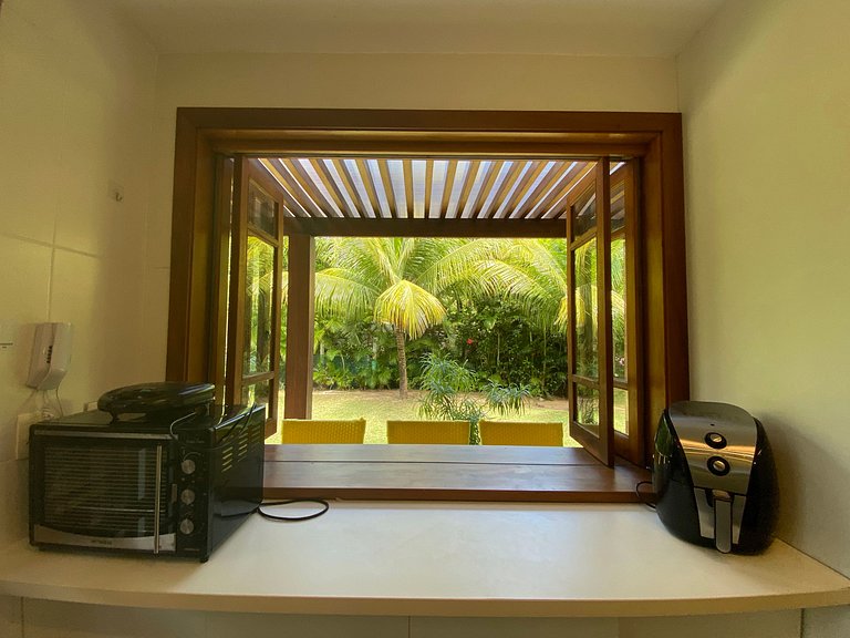 Charm, Privacy & Comfort by the Lagoon in Praia do Forte