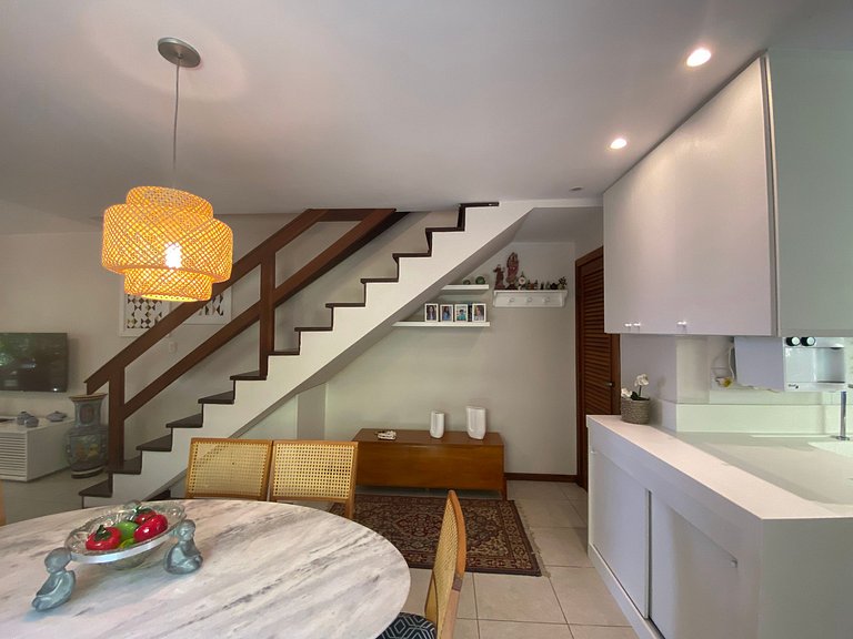 Charm, Privacy & Comfort by the Lagoon in Praia do Forte